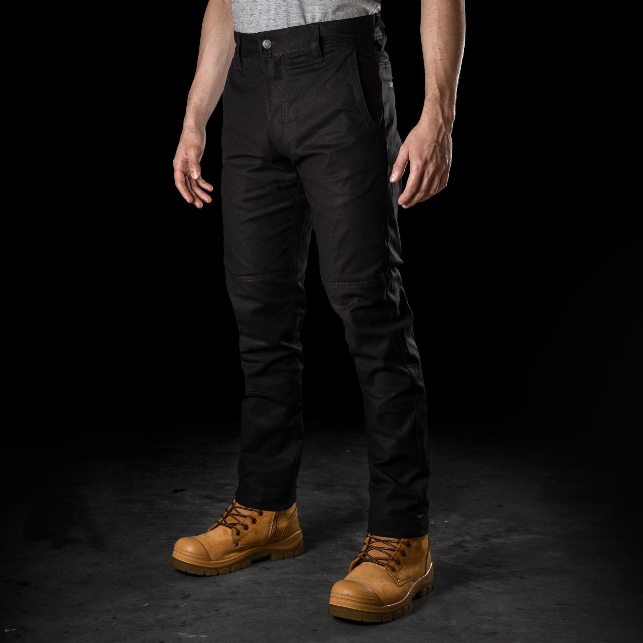 5 Best Work Pants for Construction Workers in 2023 - Clever Handymen